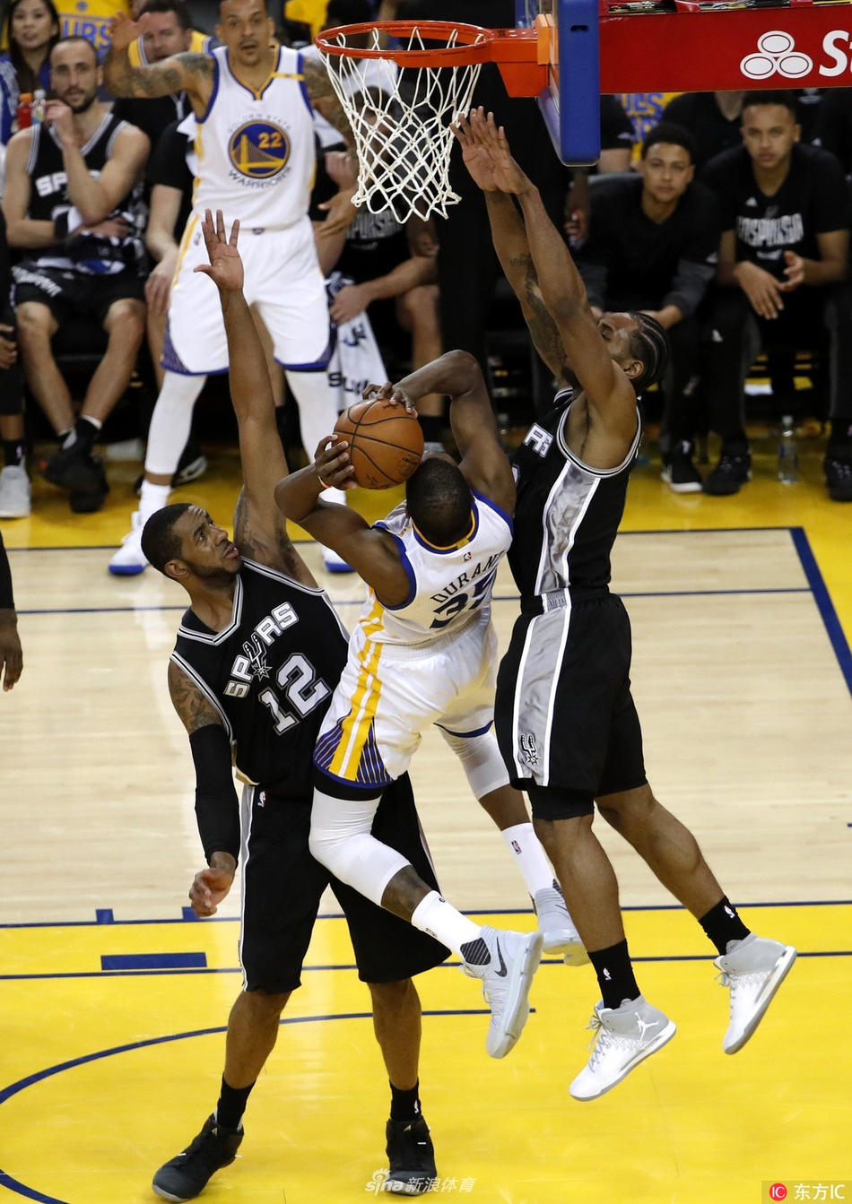 马刺横扫深圳队，浓眉哥扛起全队的简单介绍