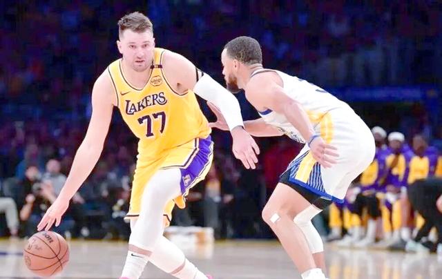 PG游戏下载-战力秀：两支球队将在比赛中展现最佳实力的简单介绍