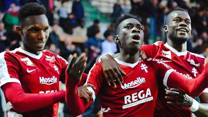 亚眠主场负于梅斯，积分停滞的简单介绍