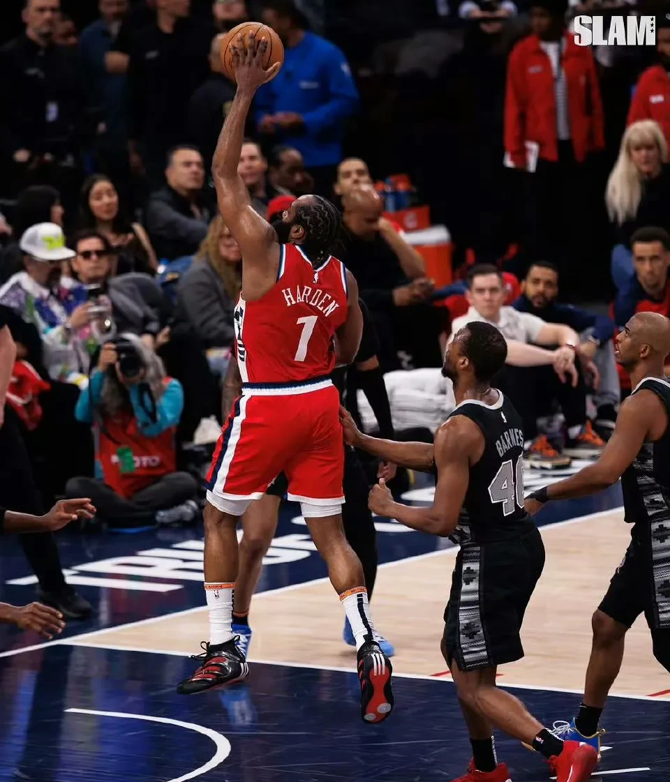 PG电子娱乐官网-火箭惨败鹈鹕，保罗状态低迷