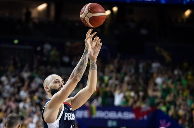 芬兰国家队一鼓作气，战胜强敌的简单介绍