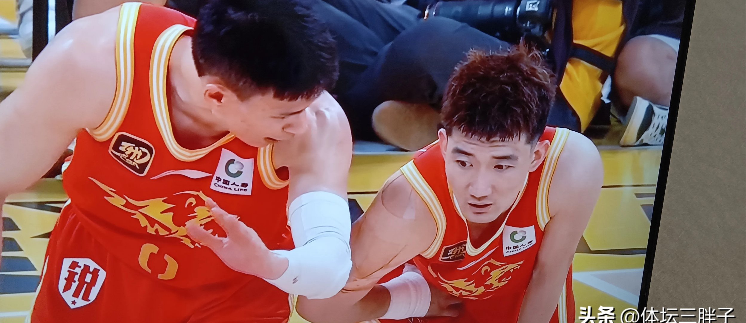 山东队力克浙江队，孙铭徽统治全场