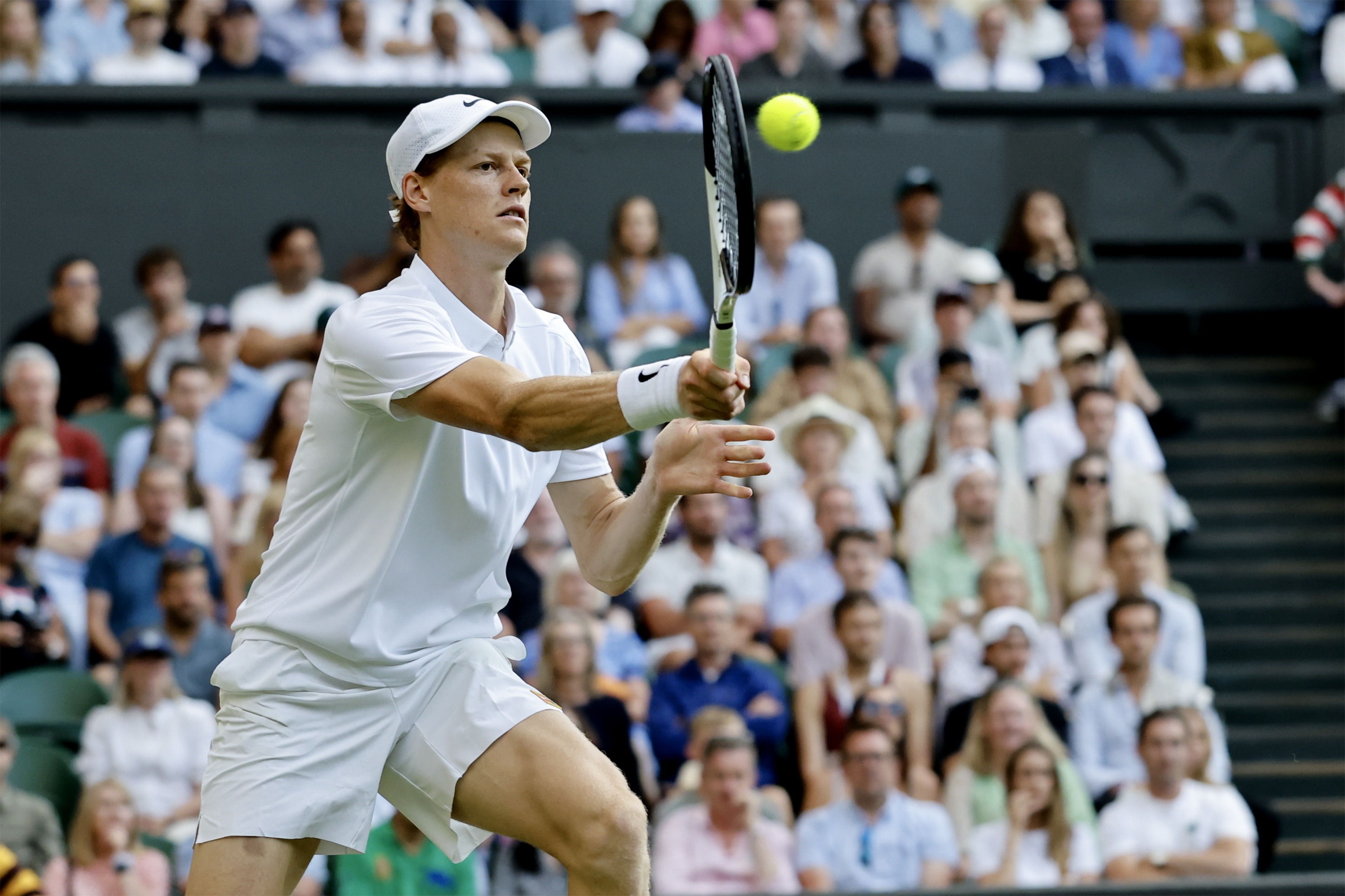 包含拉沃尔杯逆转温网，辛纳统治全场的词条