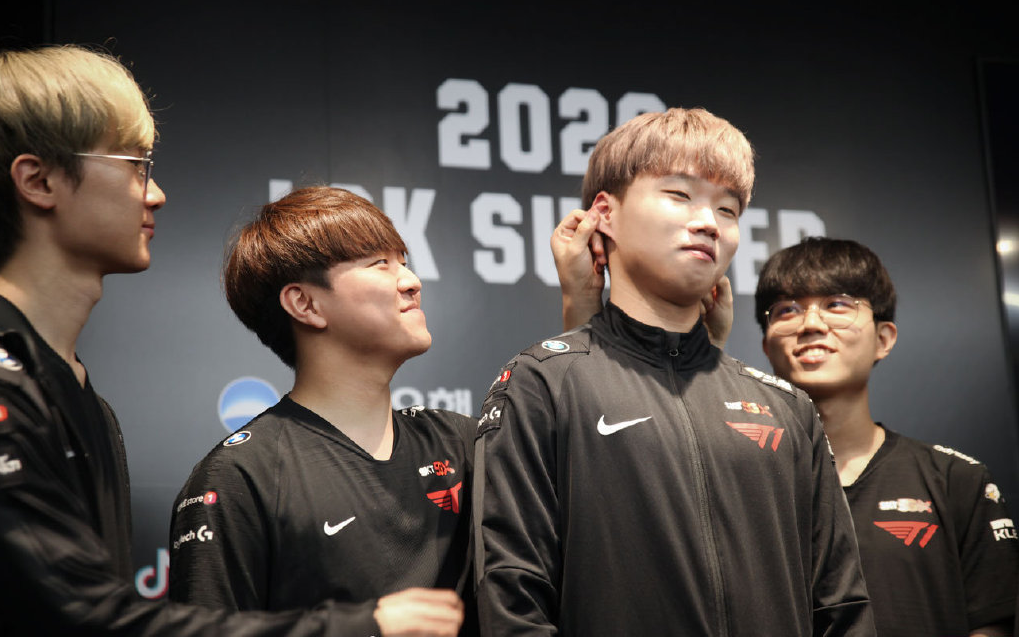 包含GEN鏖战100T，Faker完成帽子戏法的词条