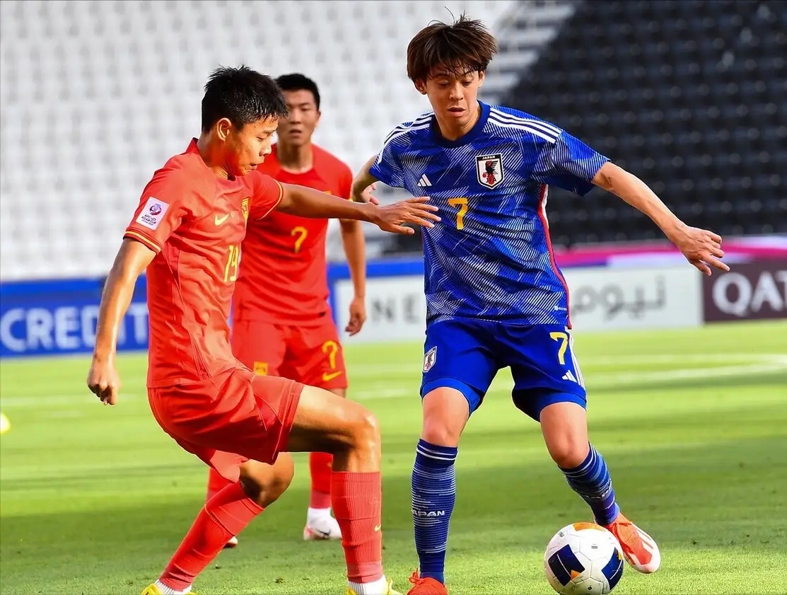 关于韩国队险胜英格兰队，许昕高光表现的信息