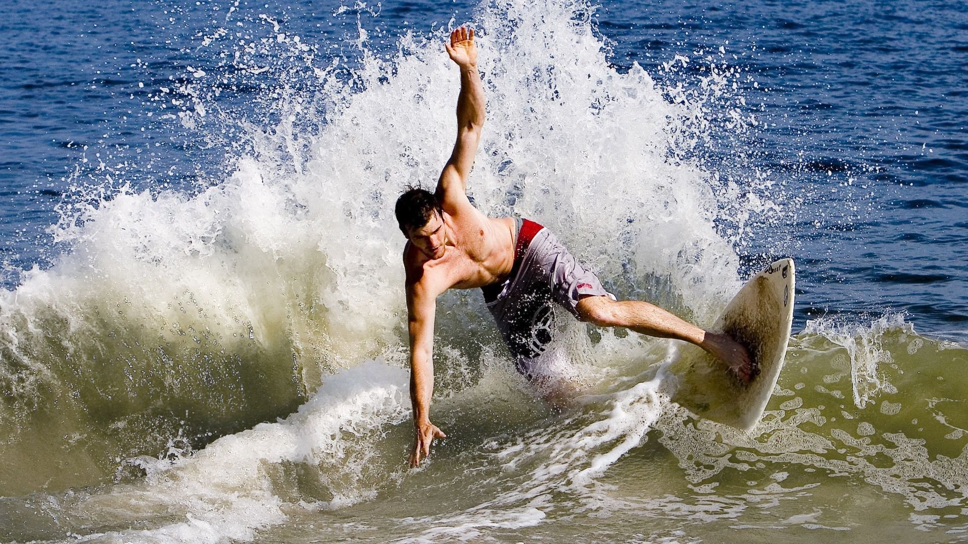 步行者战术压制雄鹿，杰伦·格林成为关键先生