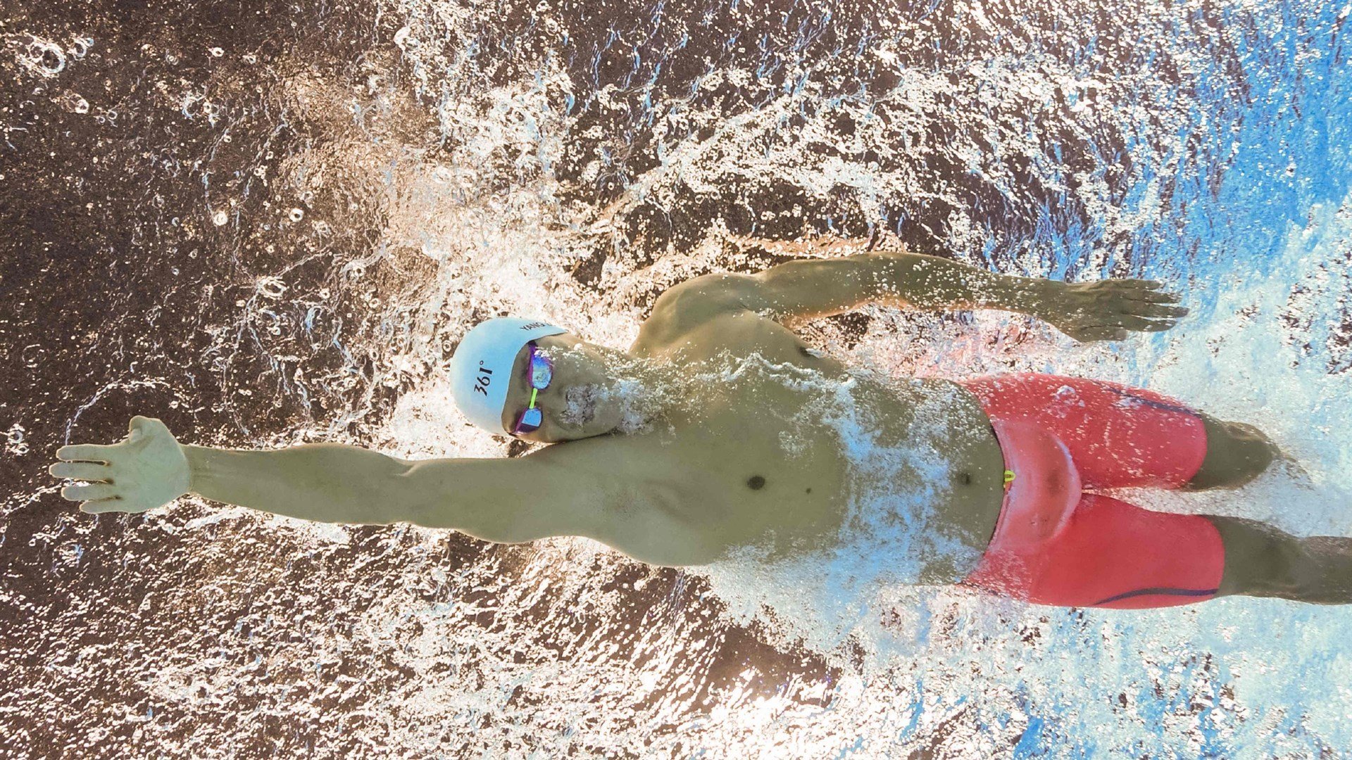 2026，新大陆的旧王冠，莱万之夜与不朽的证明